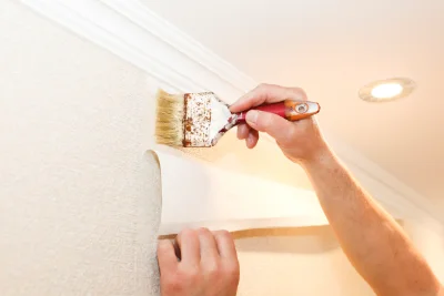 Pose de papier peint à la Harengère — revêtements muraux et toiles de verre